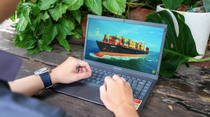 Laptop giá rẻ: Sự chọn lựa tối ưu cho học sinh, sinh viên