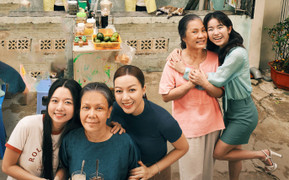 Điều đặc biệt trong lần hợp tác điện ảnh của Việt Hương - Hồng Đào