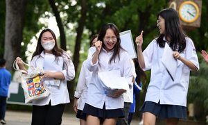 Điểm chuẩn trường Đại học Ngoại ngữ - Tin học TP.HCM từ 15 - 20