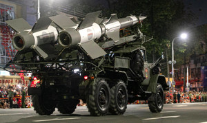 Cận cảnh tổ hợp tên lửa 'Made in Vietnam' tại tổng hợp luyện diễu binh A80