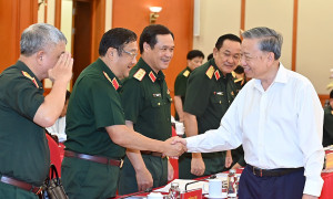 Bộ Chính trị cơ bản tán thành phương án nhân sự cán bộ quân đội tham gia Trung ương khóa XIV