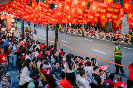Trước thềm Ngày hội lớn: Booth check-in SHB 'bùng nổ' sắc màu và tiếng cười