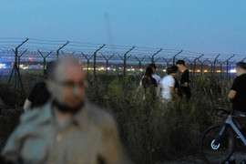 Máy bay F-16 của Ba Lan rơi trong buổi tập trong triển lãm hàng không