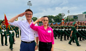 Hai biên tập viên VTV đọc thuyết minh trong lễ diễu binh, diễu hành A80 là ai?