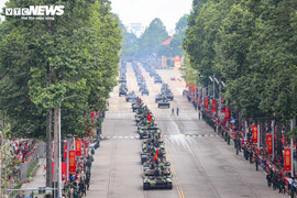 Tổng duyệt diễu binh A80: Chiêm ngưỡng dàn khí tài 'khủng' từ góc nhìn trên cao