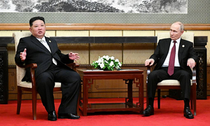 Ông Putin và ông Kim Jong-un gặp song phương tại Bắc Kinh