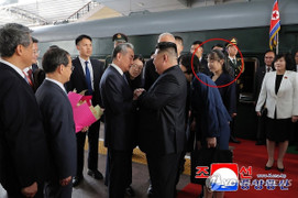 Con gái Chủ tịch Kim Jong Un lần đầu xuất hiện tại Trung Quốc
