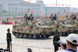 Trực tiếp: Trung Quốc duyệt binh lớn chưa từng thấy, nhiều vũ khí lần đầu xuất hiện