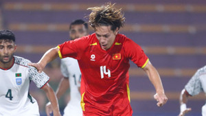 Việt kiều dự bị vào sân ghi bàn, U23 Việt Nam đánh bại U23 Bangladesh