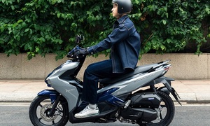 Bảng giá xe máy Air Blade mới nhất tháng 9/2025