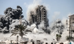 Thành phố Gaza trải qua đêm chết chóc sau đòn tập kích của Israel