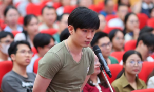 Những tân bác sĩ được xin info nhiều nhất sau buổi chọn chuyên ngành nội trú
