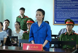 Kinh doanh bất động sản thua lỗ, nữ điều dưỡng ở Huế lừa hơn 10 tỷ đồng