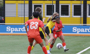 U17 nữ Việt Nam thắng đội trẻ Dortmund