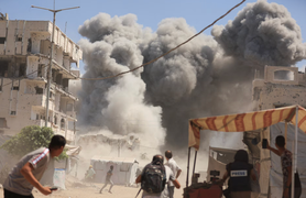 Israel ném bom vào thành phố Gaza, phá hủy ít nhất 30 toà nhà