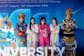 Sinh viên FPT làm mới nghệ thuật tuồng, thu hút gần 1 triệu lượt xem