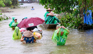 Dự báo thời tiết 10 ngày tới: Biển Đông đón bão số 8, miền Bắc mưa lớn