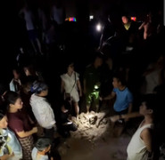 Khởi tố kẻ lái máy xúc đào xới mộ tại Hưng Yên