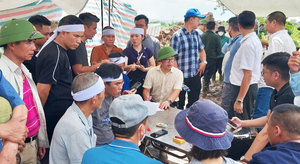 Nhiều ngôi mộ bị máy xúc đào xới, vùi lấp tại Hưng Yên: Công an vào cuộc