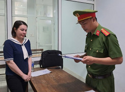 Bắt người phụ nữ cho kẻ lừa đảo vay hàng chục tỷ đồng với lãi suất ‘cắt cổ’