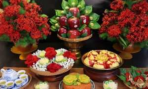 Văn khấn mùng 1 tháng 8 năm Ất Tỵ cúng thần linh và gia tiên