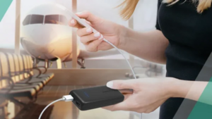 Những lưu ý để sạc pin điện thoại trên máy bay an toàn