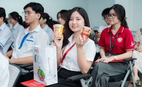 Acecook Happy Scholarship 2025: Lan tỏa hạnh phúc, chắp cánh ước mơ