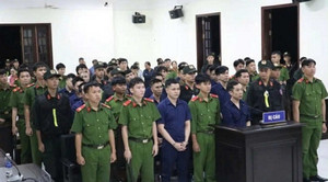 Gần 80 cảnh sát bảo vệ phiên xét xử đường dây ma tuý do Hải 'lùn' cầm đầu