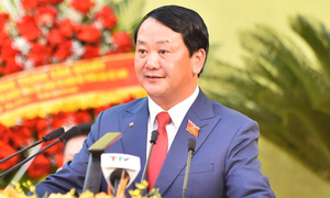 Ông Hầu A Lềnh tiếp tục làm Bí thư Tỉnh ủy Tuyên Quang