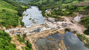 Cận cảnh thủy điện trên đỉnh núi Gia Lai gần một thập kỷ vẫn dang dở