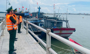 Bão Bualoi đổ bộ vào lúc triều cường, sóng biển có thể cao 5-7 m