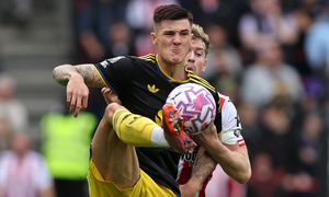 Trực tiếp bóng đá Brentford 3-1 Man Utd: Fernandes đá hỏng phạt đền