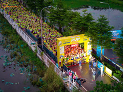 2.000 vận động viên tranh tài tại giải chạy 'Run for Love' của Vietnam Airlines