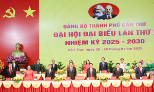 Đại hội Đảng bộ Cần Thơ: Xây dựng cực tăng trưởng quốc gia dẫn dắt cả vùng