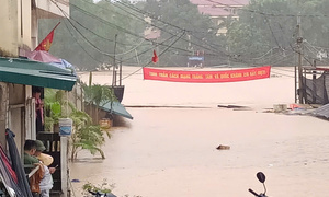 Mưa lớn ở Lạng Sơn, nhiều thôn bản bị cô lập, trăm hộ dân sơ tán trong đêm