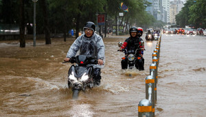 Dự báo thời tiết và tình hình úng ngập của Hà Nội ngày 1/10