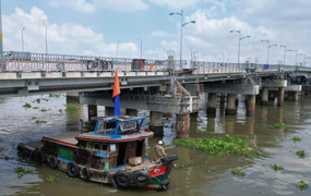 Cận cảnh cầu Bình Triệu 1 nặng 11.000 tấn sau khi được nâng thêm 1,08 m