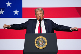 Tổng thống Trump: Quân đội Mỹ sẽ đối phó với 'kẻ thù từ bên trong'