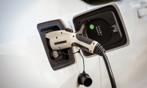 Các nhà khoa học khám phá ra cách giúp pin sạc nhanh hơn