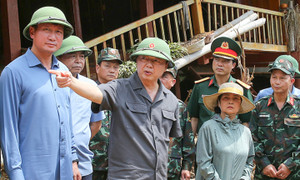 Phó Thủ tướng Trần Hồng Hà: Chính quyền không để dân tự đi tìm chỗ ở sau bão