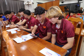 Tiến Linh nói điều bất ngờ về ứng dụng của VFF