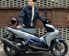 Bảng giá xe máy Air Blade mới nhất tháng 10/2025