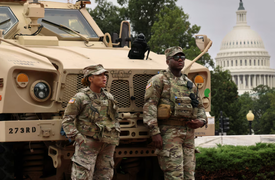 Mạnh tay triển khai Vệ binh Quốc gia, Tổng thống Trump đối mặt rắc rối pháp lý