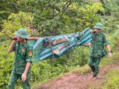 Lở đất vùi lấp lán trại trong đêm, 2 vợ chồng ở Thanh Hoá tử nạn