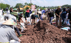 Bí thư chi bộ thôn ở Bắc Ninh tử vong khi tham gia chống lũ