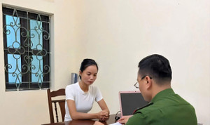 Lừa bán đất trên giấy được hơn 3,5 tỷ đồng, ‘nữ quái’ bỏ trốn đi làm công nhân