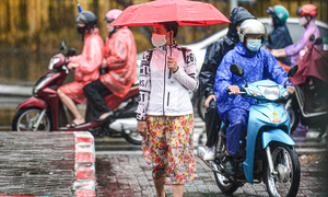 Không khí lạnh tràn về, miền Bắc mưa kéo dài