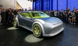 IONIQ 3 lộ hình ảnh trên đường phố, một chi tiết khác với bản concept