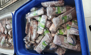 Bơm tinh chất biến thịt trâu thành thịt bò Wagyu bán 600 nghìn đồng/kg