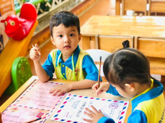 Mục tiêu đến năm 2035, 100% con công nhân từ 6 tháng được đến trường